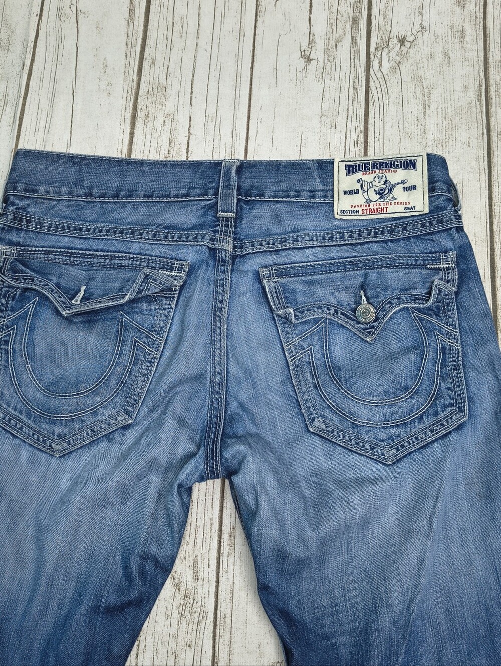True Religion Men's Straight Leg Mid Wash Jeans Size 36 - Picture 7 of 8